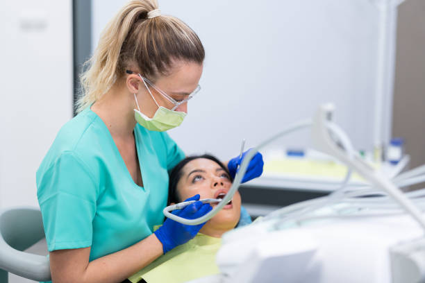 Best Emergency Treatment for Toothache in Algonquin, IL